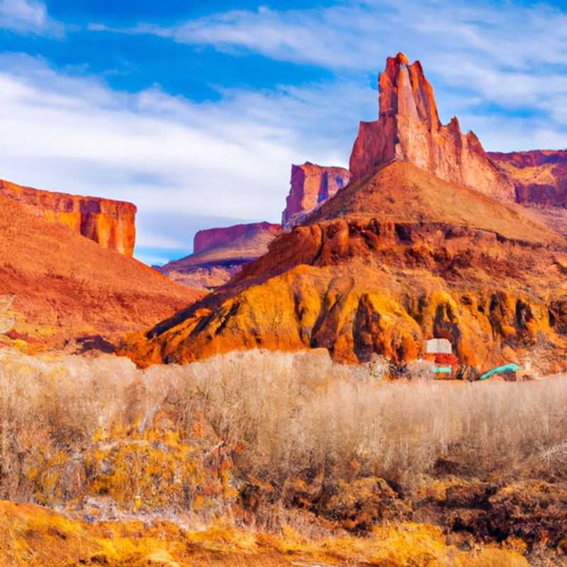 Red Cliff Lodge: Adventure Awaits at the Gateway to Fisher Towers